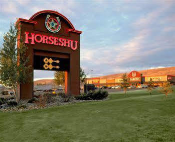 Horseshu Hotel & Casino Jackpot Eksteriør bilde